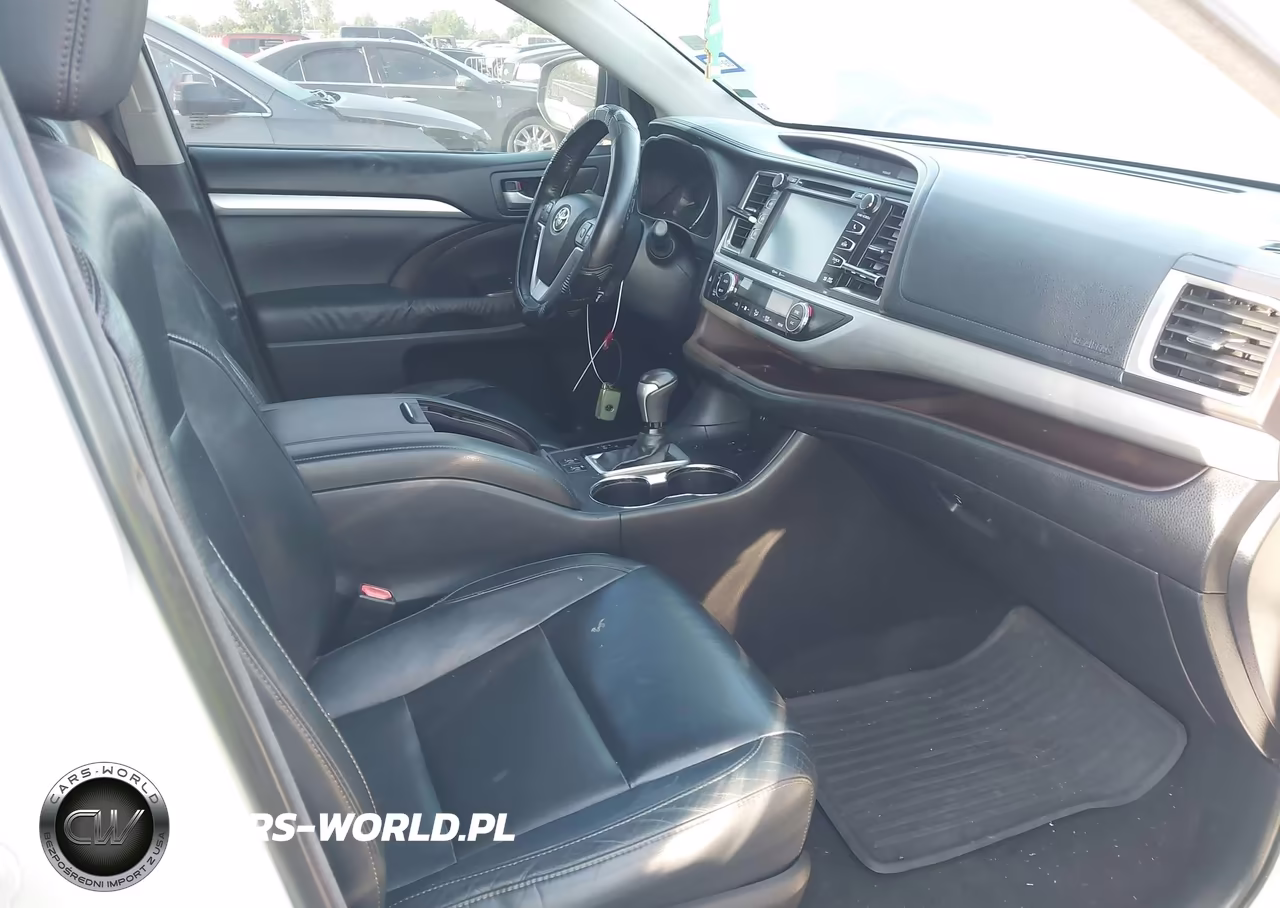 2014 Toyota Highlander Xle V6 VIN:5TDKKRFH8ES004502 - 5