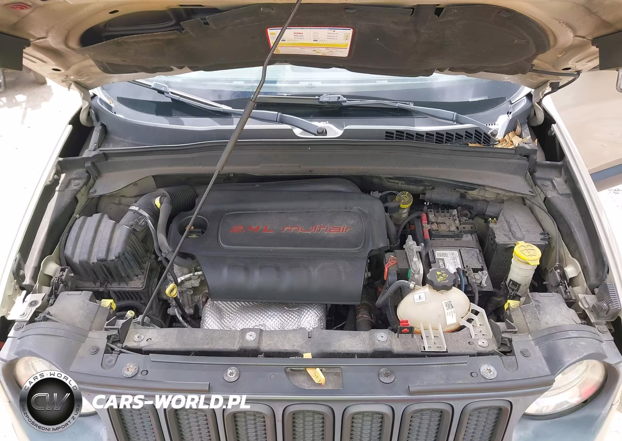 2015 Jeep Renegade Latitude VIN:ZACCJABT6FPB31914 - 10