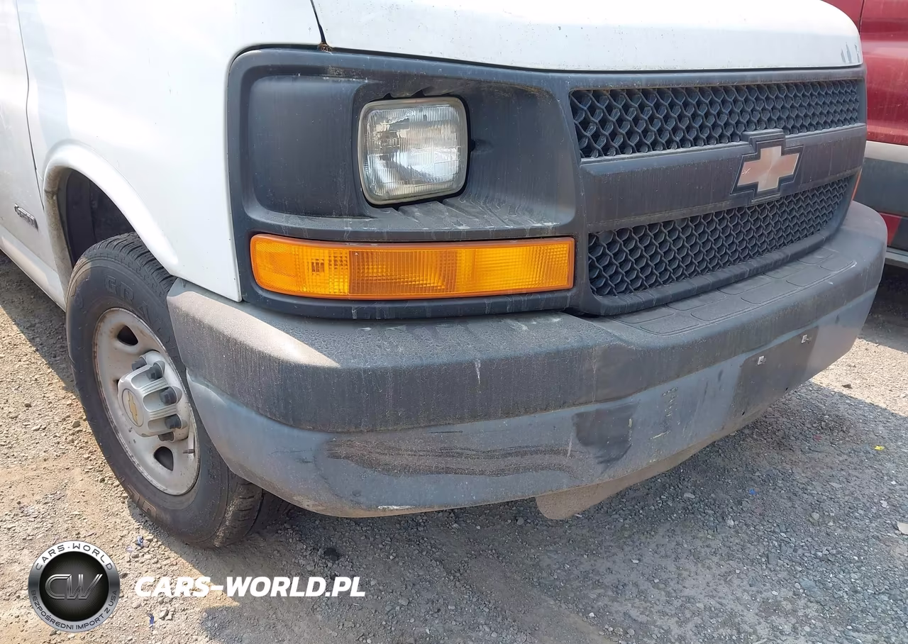 2004 Chevrolet Express VIN:1GCGG25V741170804 - 6