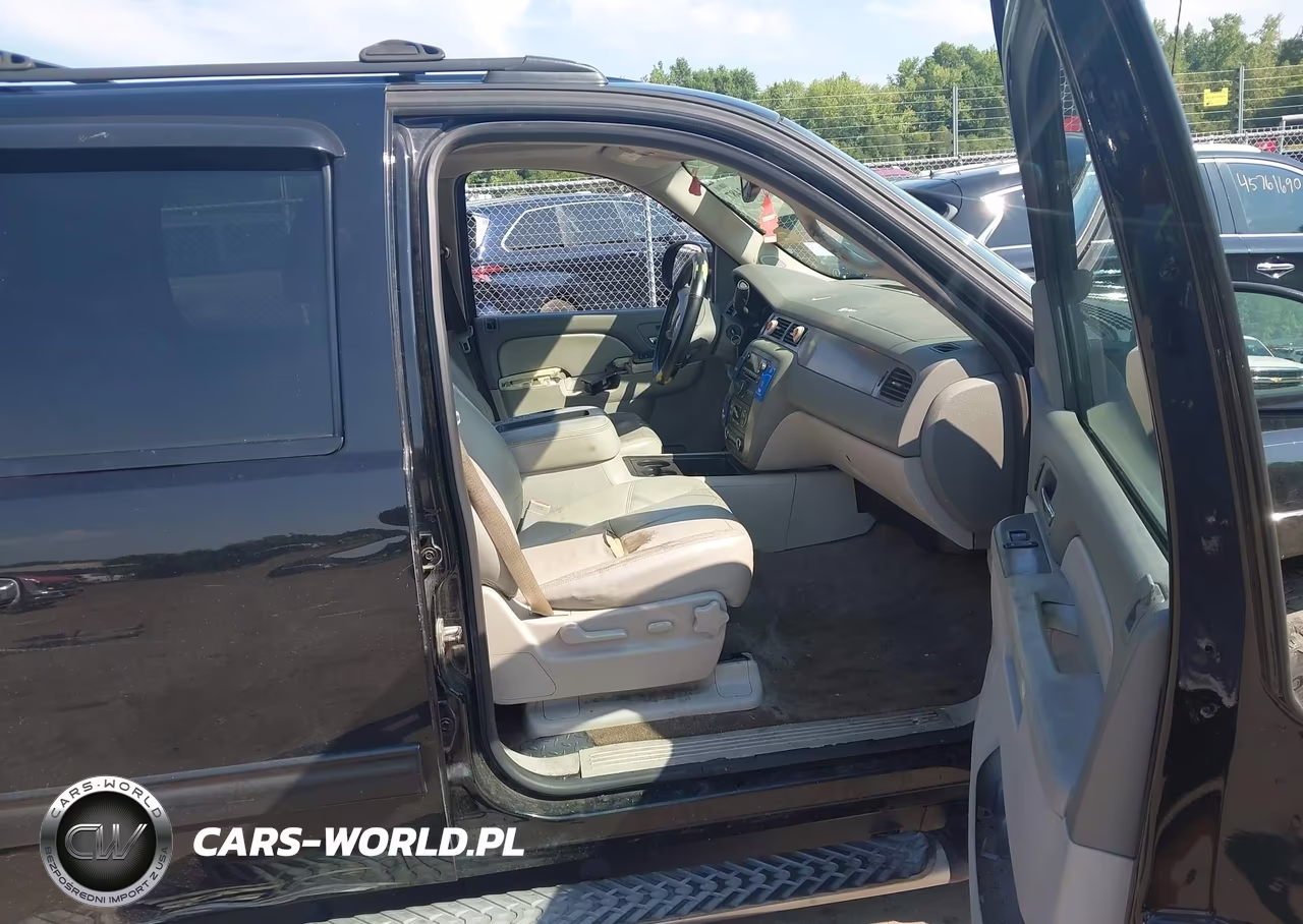 2012 Chevrolet Avalanche Lt VIN:3GNTKFE73CG164706 - 5