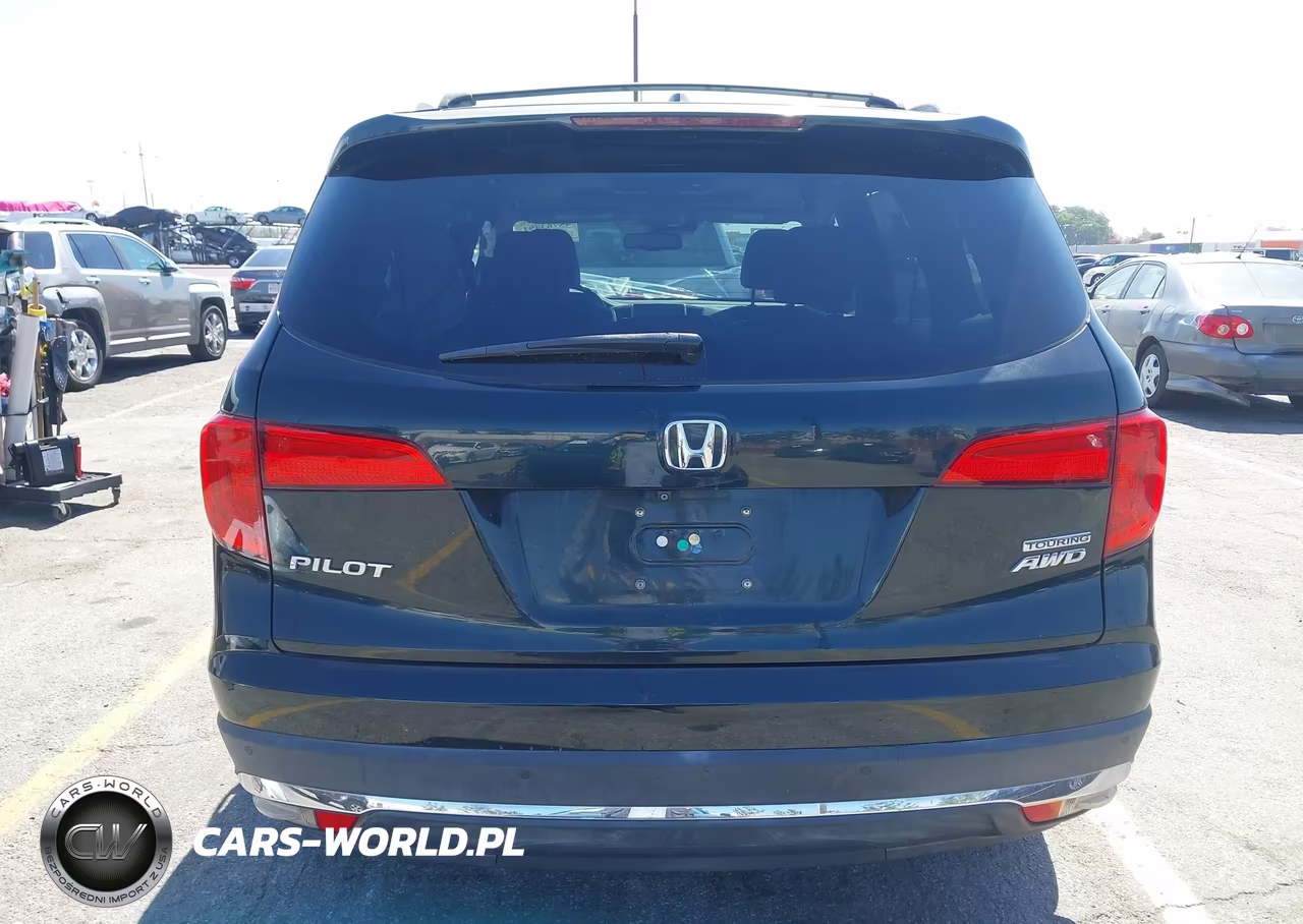 2016 Honda Pilot Touring VIN:5FNYF6H93GB125593 - 17