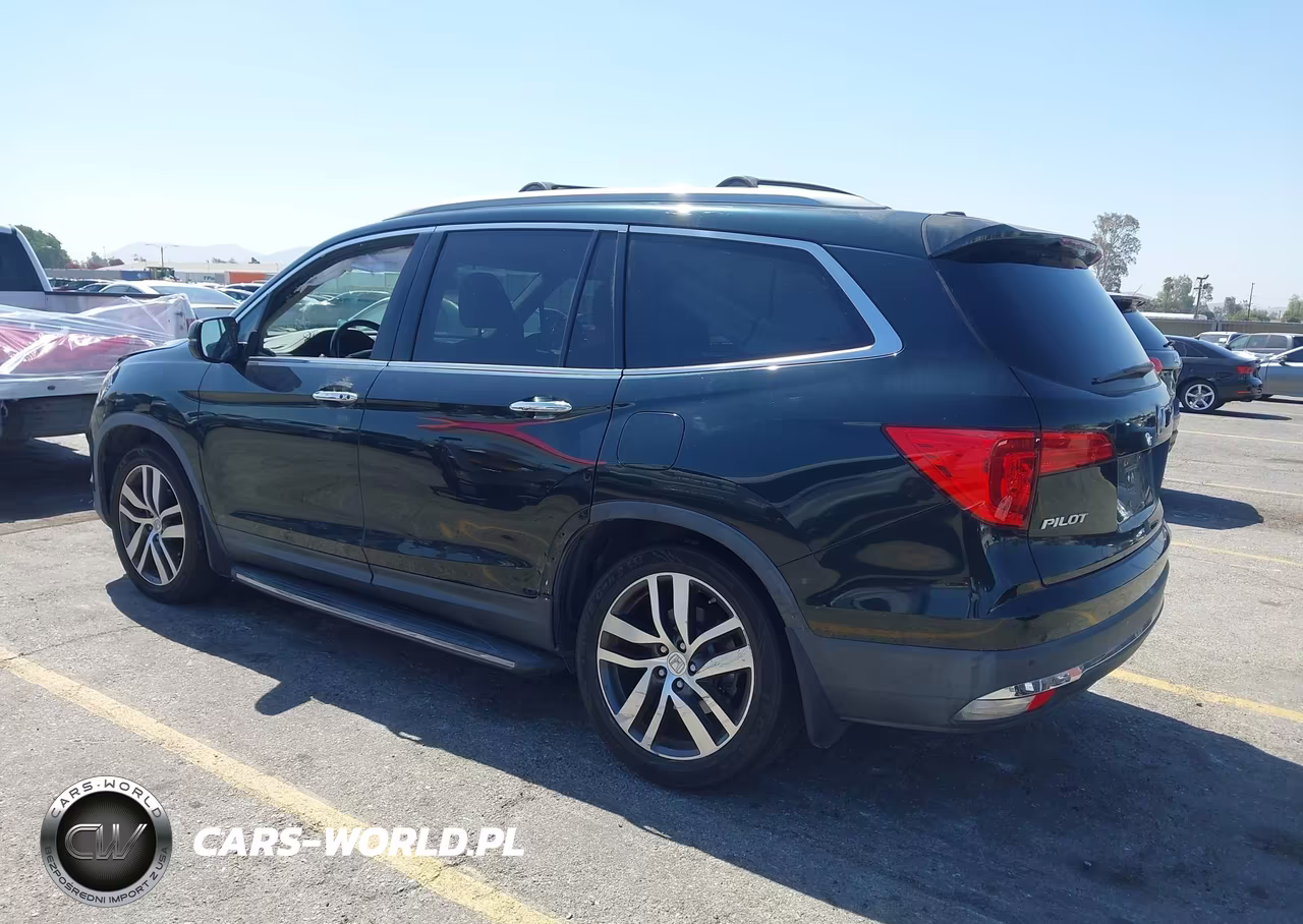 2016 Honda Pilot Touring VIN:5FNYF6H93GB125593 - 3