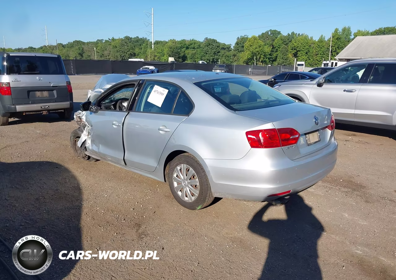 2011 Volkswagen Jetta 2.0L S VIN:3VW2K7AJ4BM108041 - 3