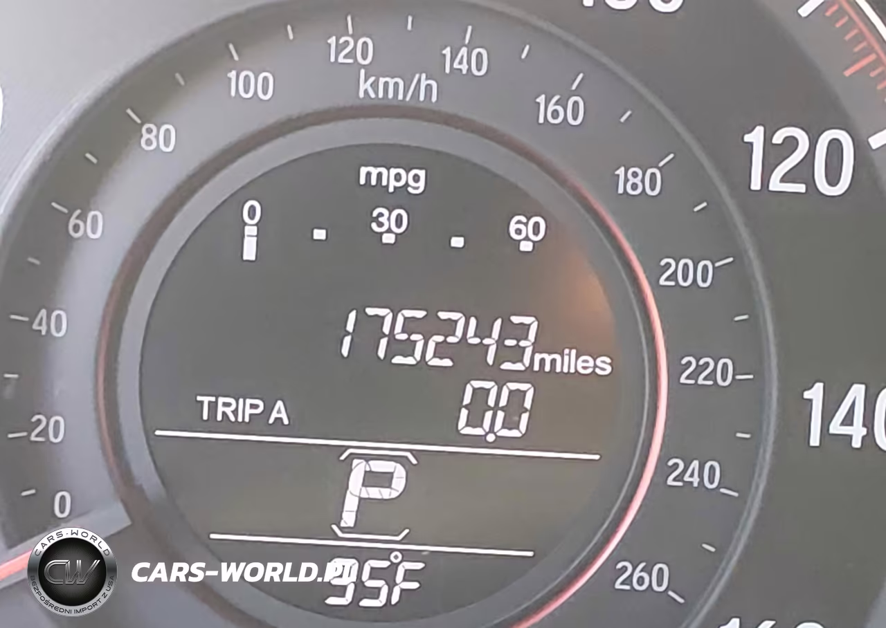 2016 Honda Accord Sport VIN:1HGCR2F52GA115108 - 15