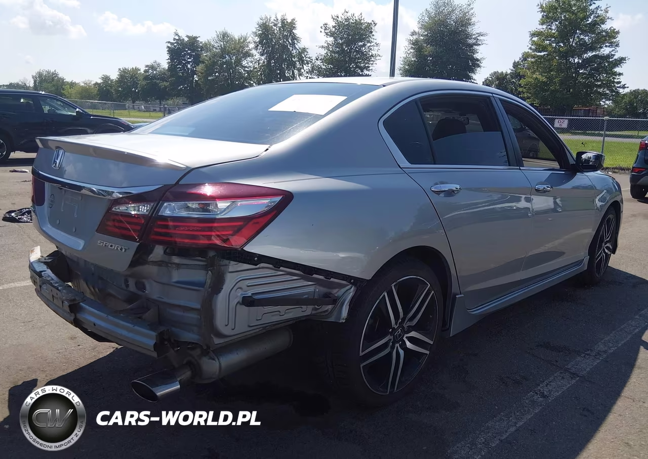 2016 Honda Accord Sport VIN:1HGCR2F52GA115108 - 4