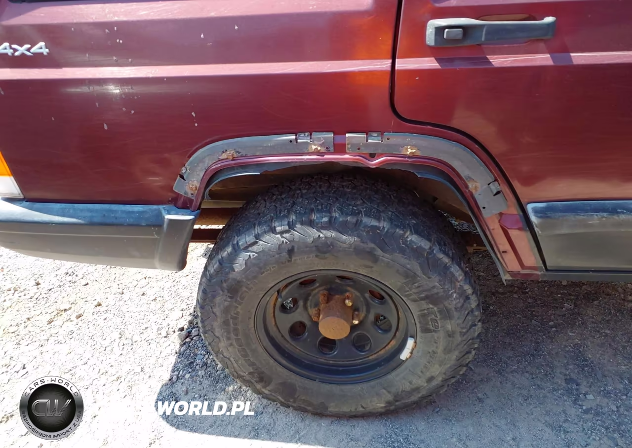 2001 Jeep Cherokee Sport VIN:1J4FF48S71L557083 - 13
