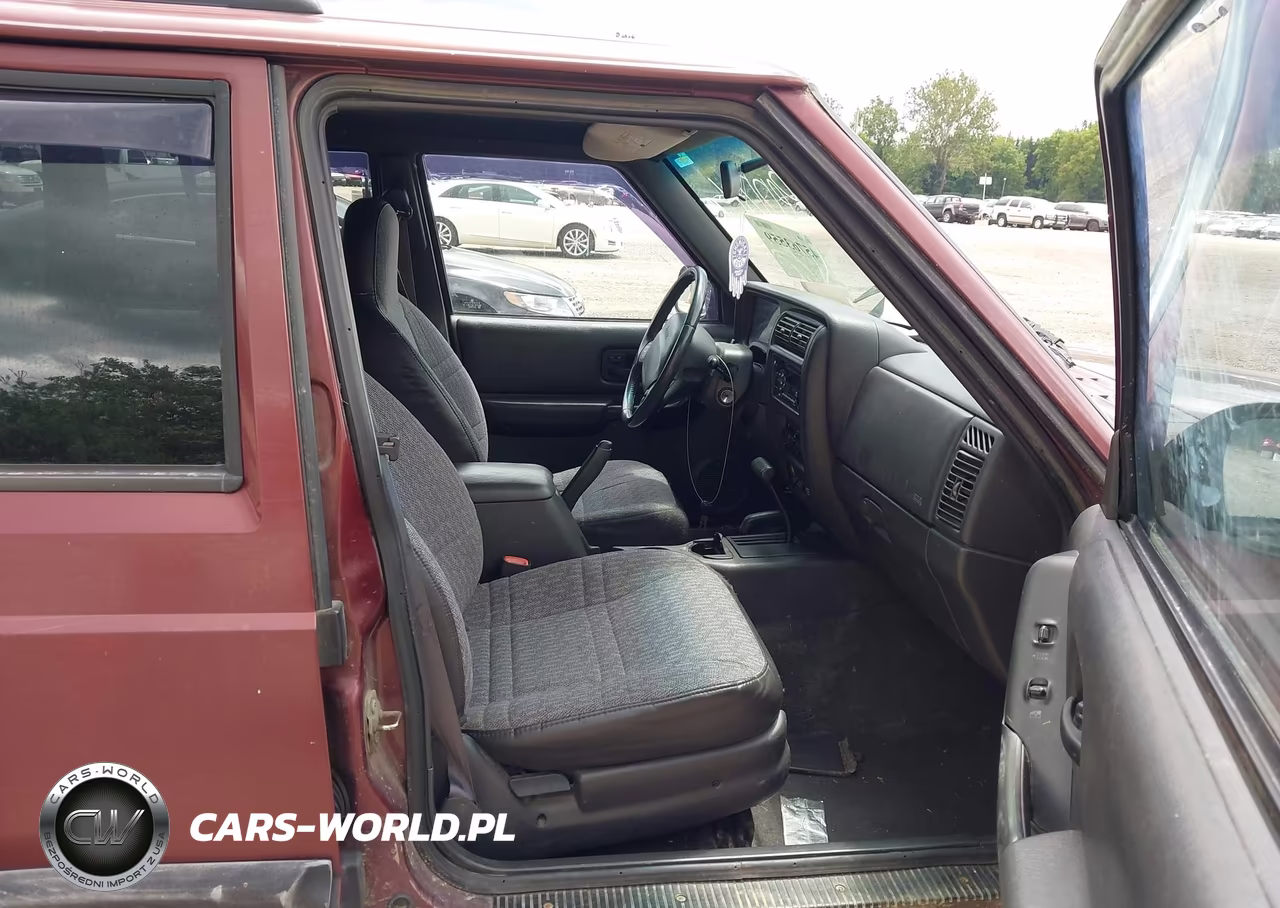 2001 Jeep Cherokee Sport VIN:1J4FF48S71L557083 - 5