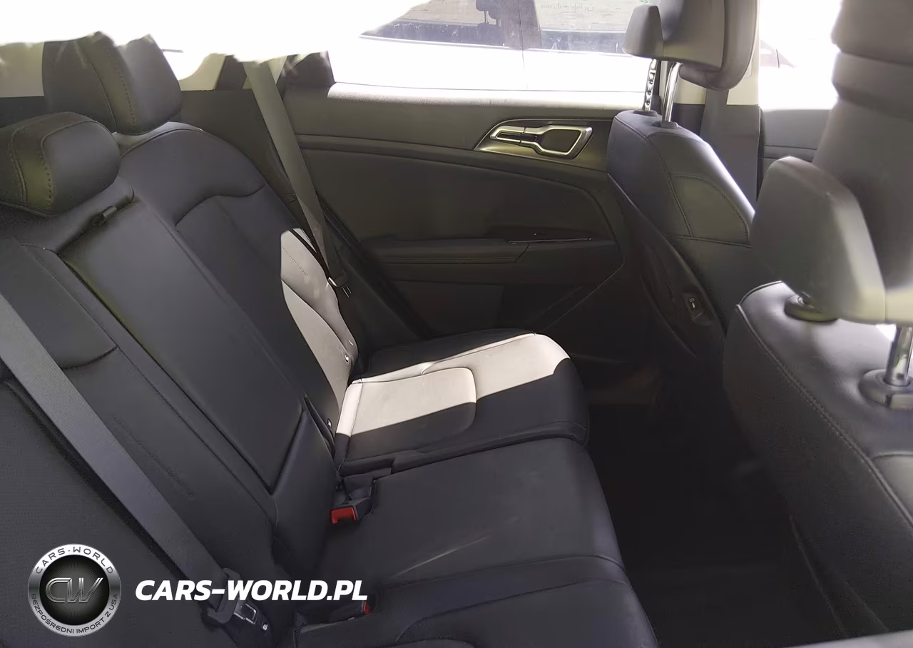 2025 Kia Sportage Ex VIN:5XYK33DF3SG266786 - 8