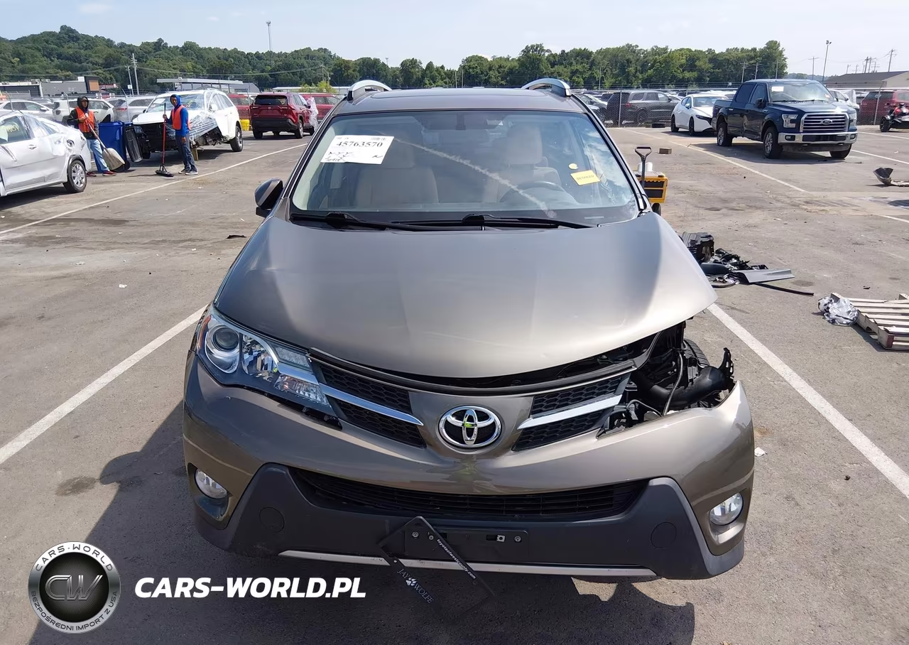 2015 Toyota Rav4 Xle VIN:JTMRFREV1FD128800 - 13
