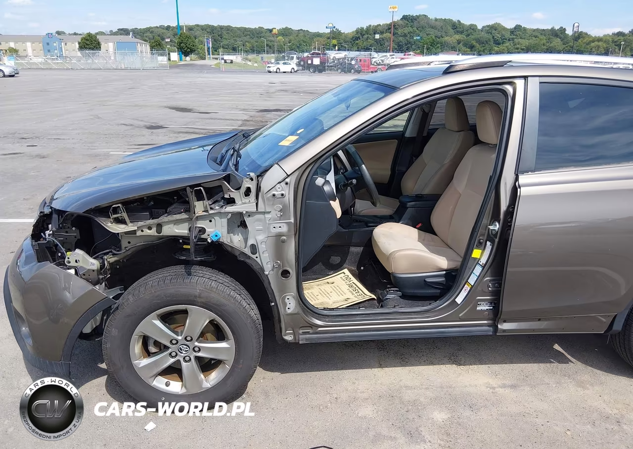 2015 Toyota Rav4 Xle VIN:JTMRFREV1FD128800 - 6