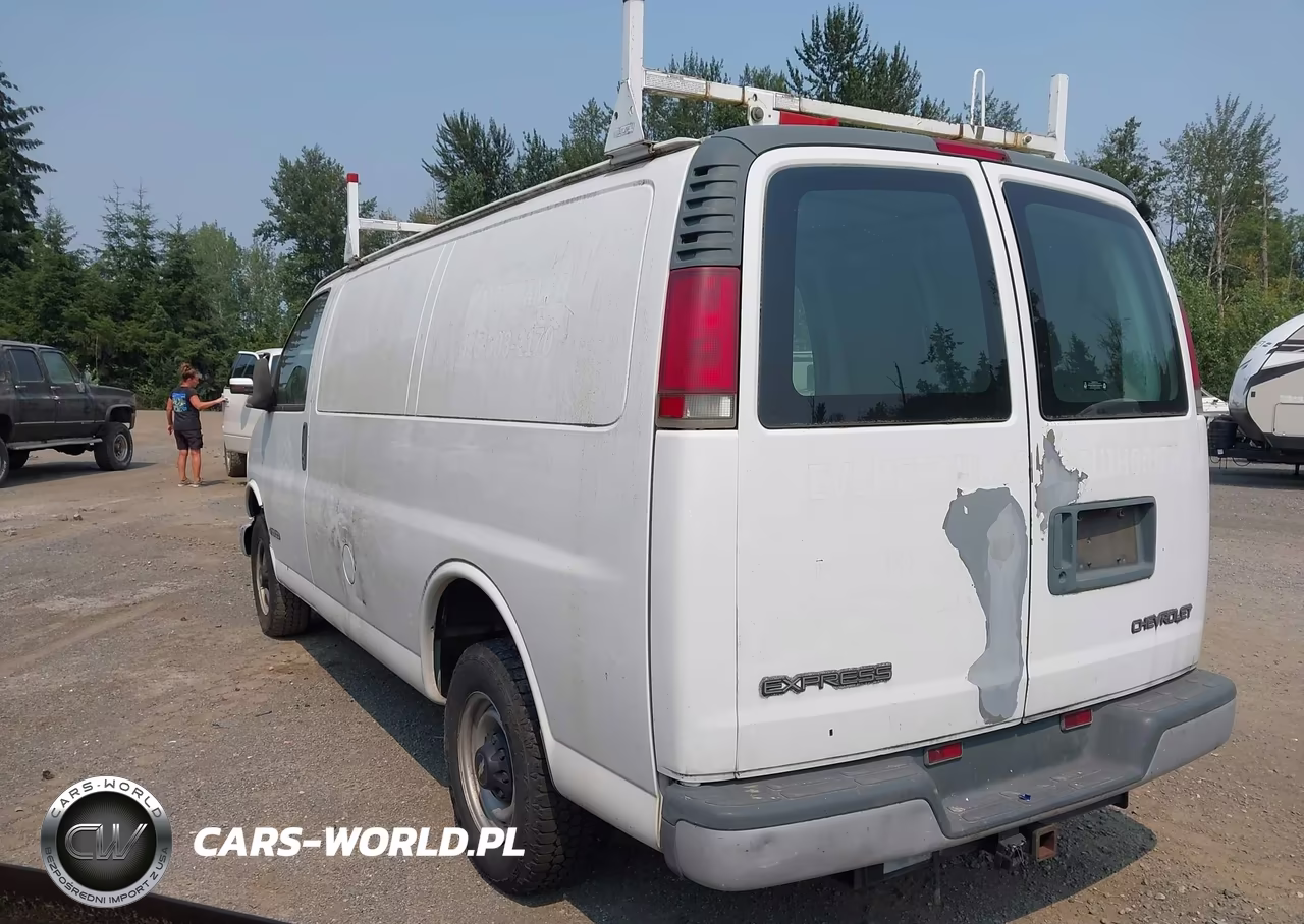 2002 Chevrolet Express VIN:1GCGG25R121197688 - 3