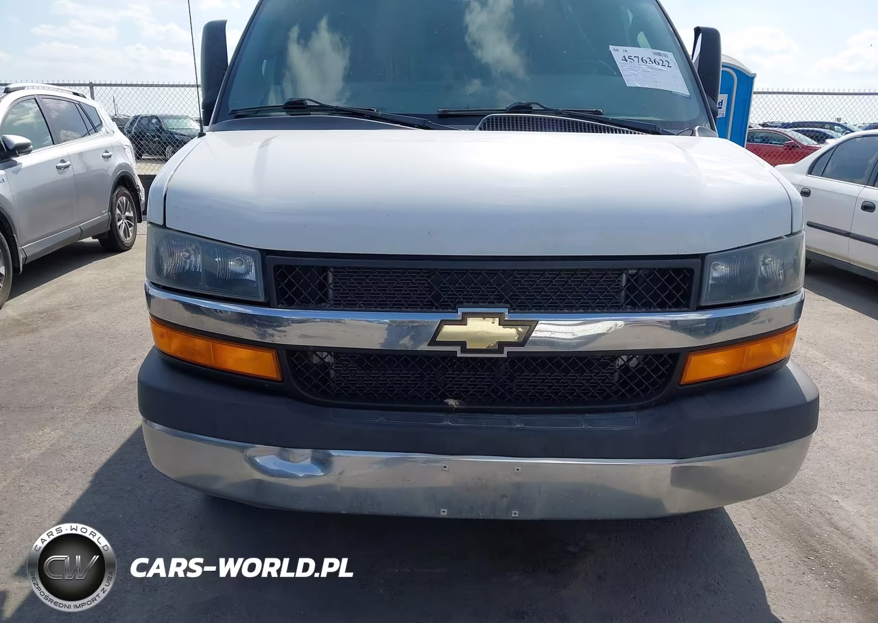 2019 Chevrolet Express Cutaway 4500 VIN:1GB0GRFG4K1303529 - 12