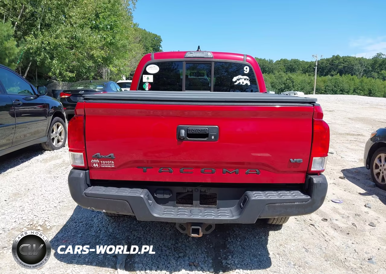 2016 Toyota Tacoma Sr5 V6 VIN:3TMCZ5AN1GM022719 - 16