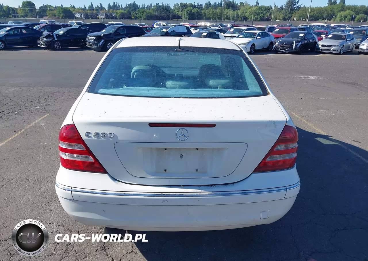 2006 Mercedes-Benz C 230 Sport VIN:WDBRF52H16F800736 - 16