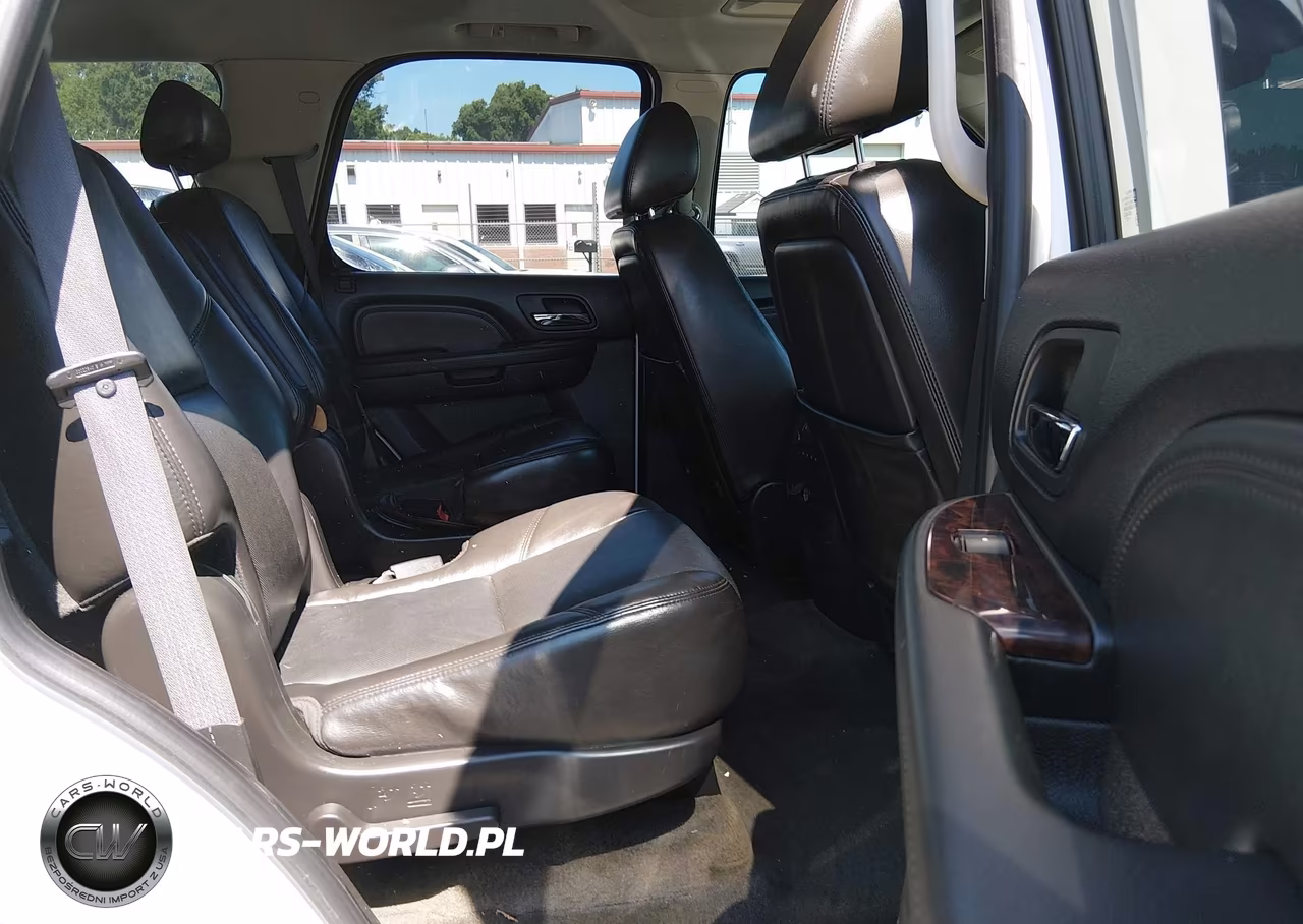2009 GMC Yukon Denali Denali VIN:1GKFK03289R298070 - 8