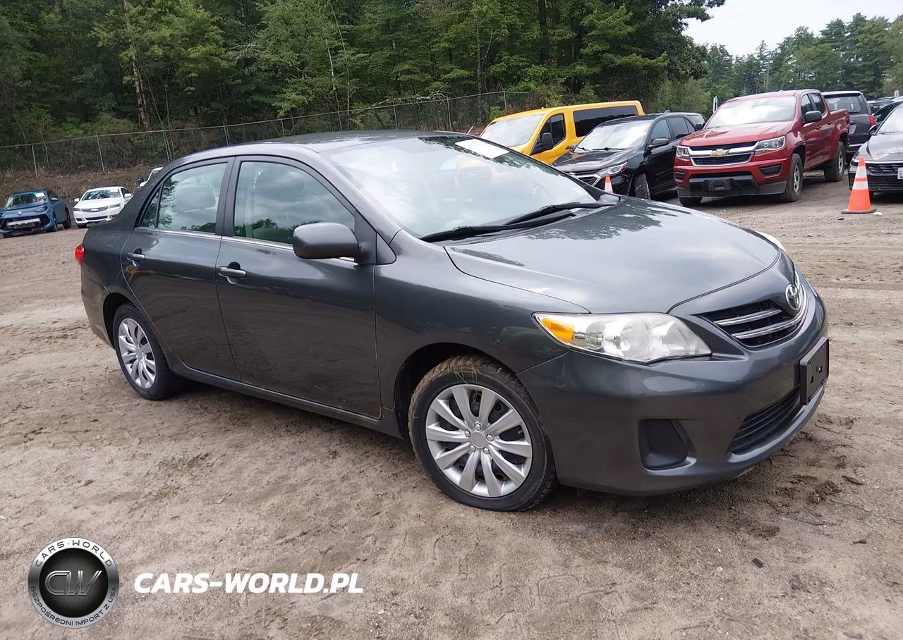 2013 Toyota Corolla Le – zdjęcie 1 z 16