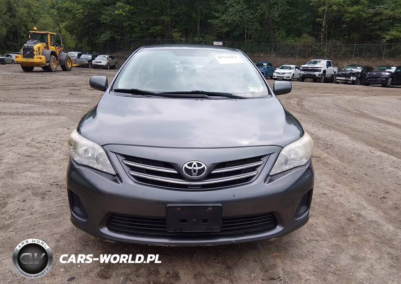 2013 Toyota Corolla Le VIN:2T1BU4EE3DC099983 - 12