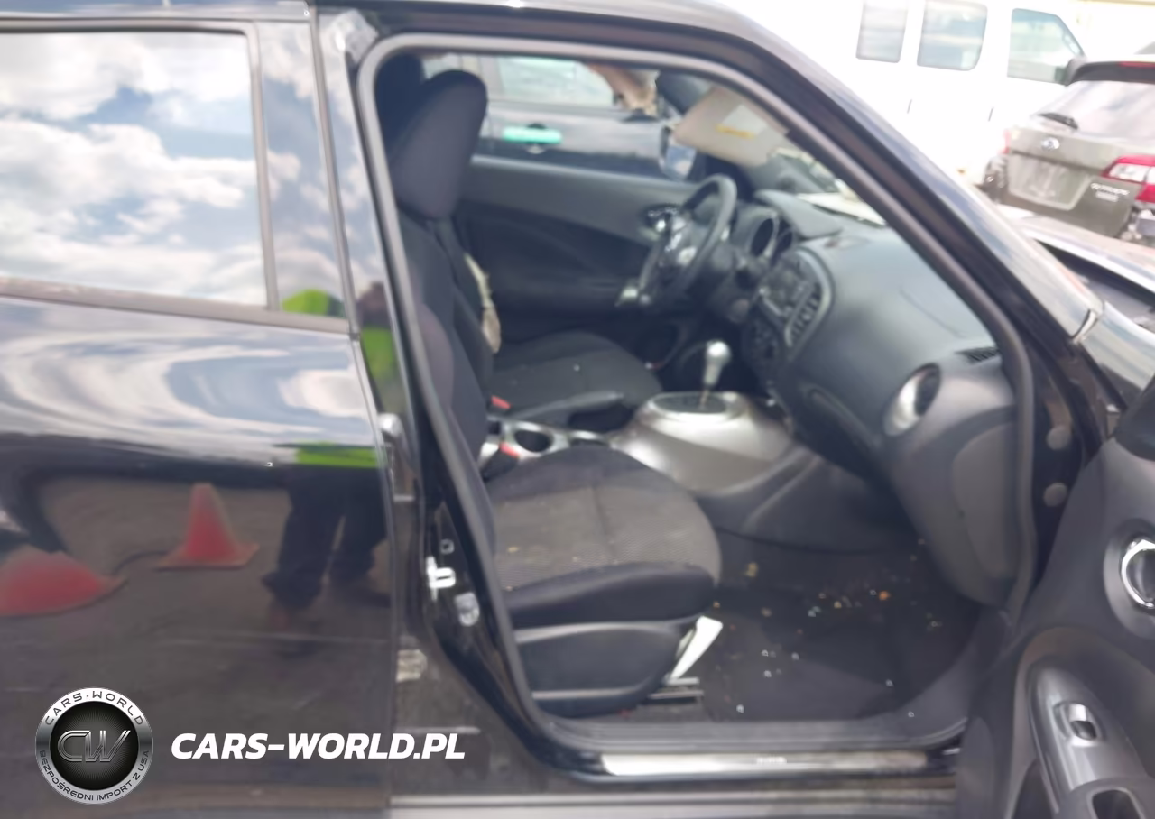 2015 Nissan Juke S VIN:JN8AF5MV0FT557962 - 5