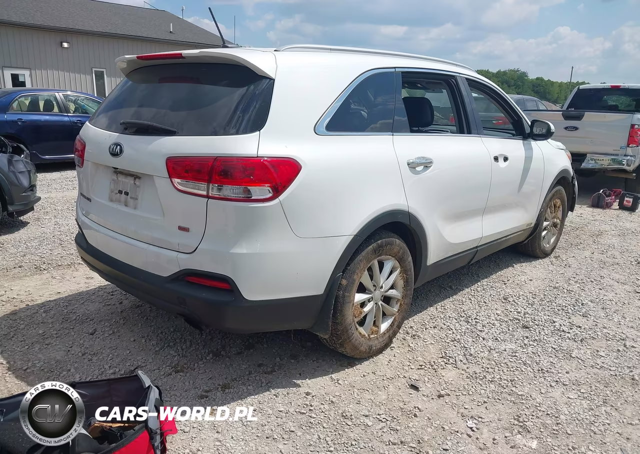 2016 Kia Sorento 2.4L Lx VIN:5XYPGDA37GG108789 - 4
