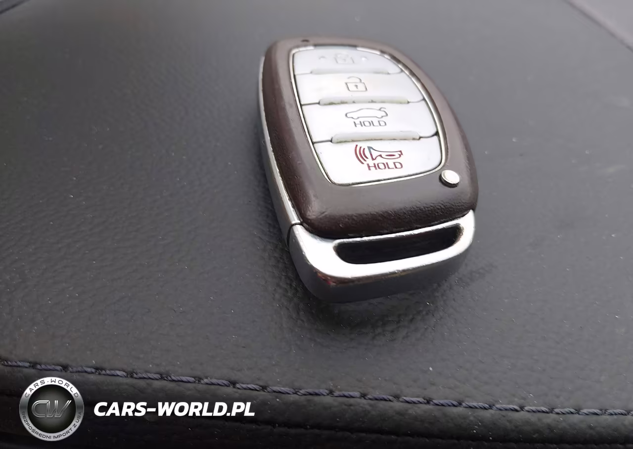 2016 Hyundai Sonata Hybrid Se VIN:KMHE24L12GA015255 - 11