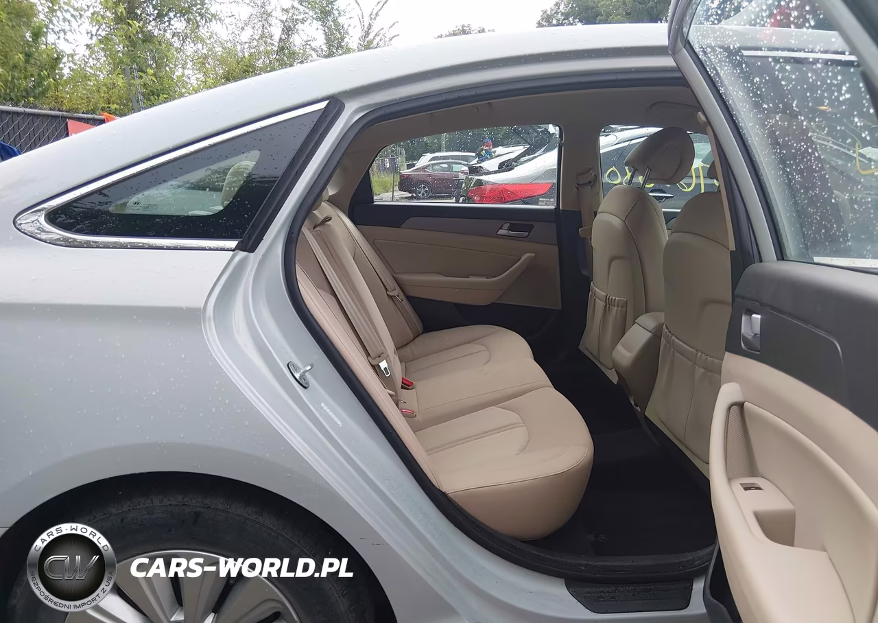 2016 Hyundai Sonata Hybrid Se VIN:KMHE24L12GA015255 - 8