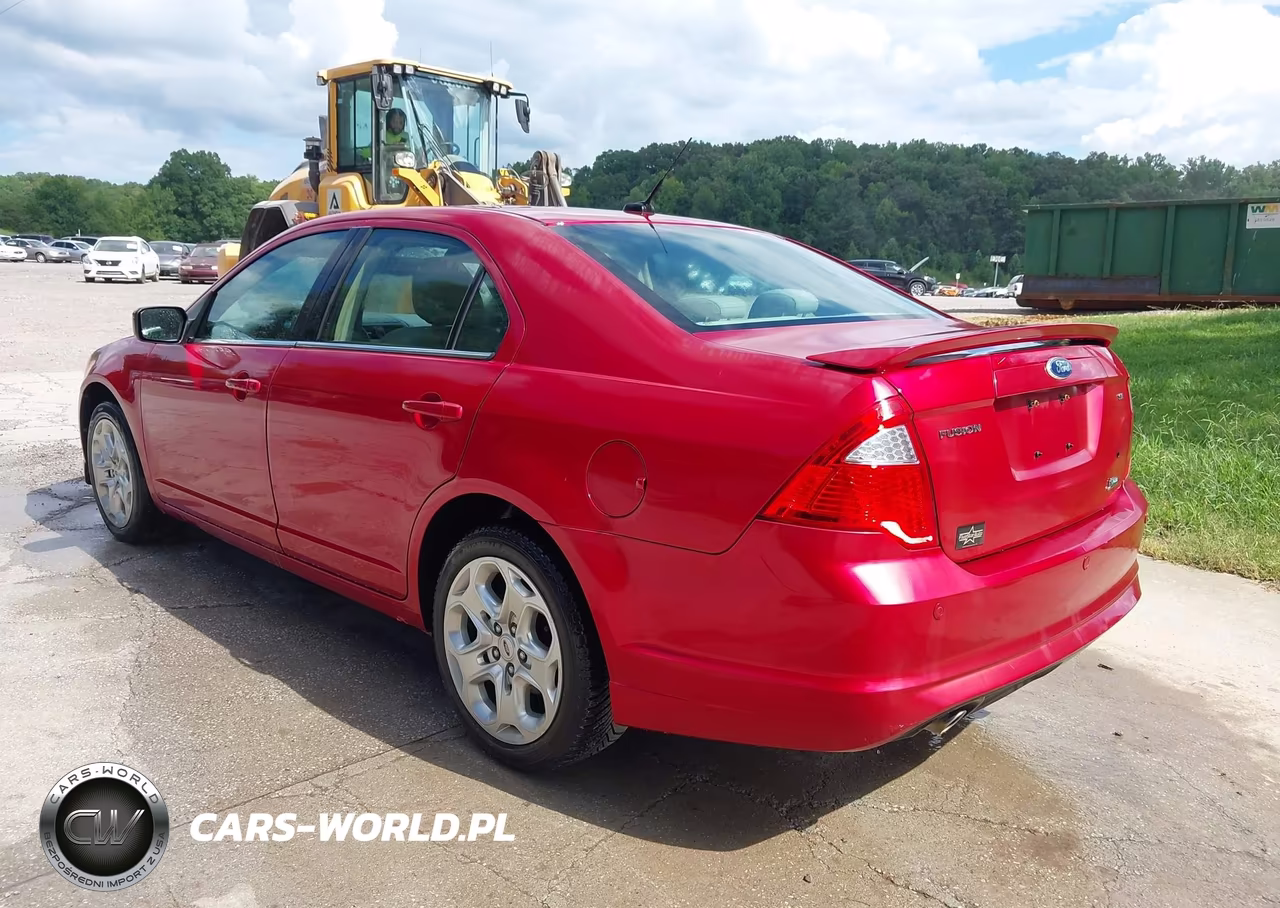 2010 Ford Fusion Se VIN:3FAHP0HG5AR365040 - 3