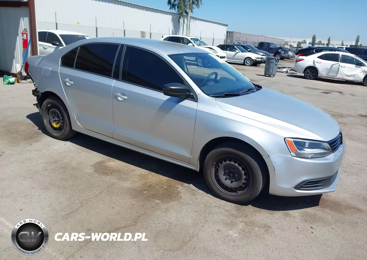 2012 Volkswagen Jetta 2.0L S – zdjęcie 1 z 17
