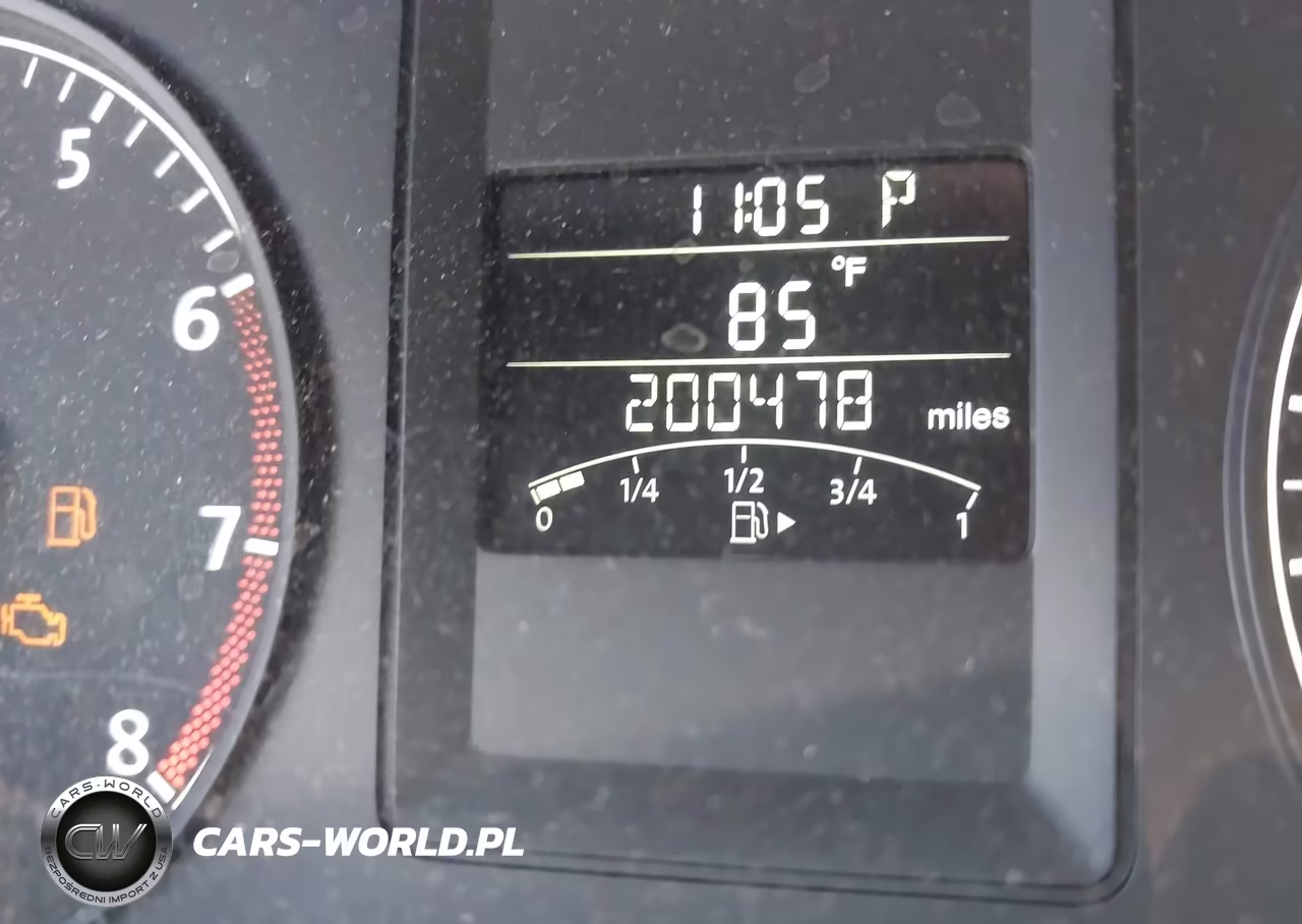 2012 Volkswagen Jetta 2.0L S VIN:3VW2K7AJXCM305023 - 16