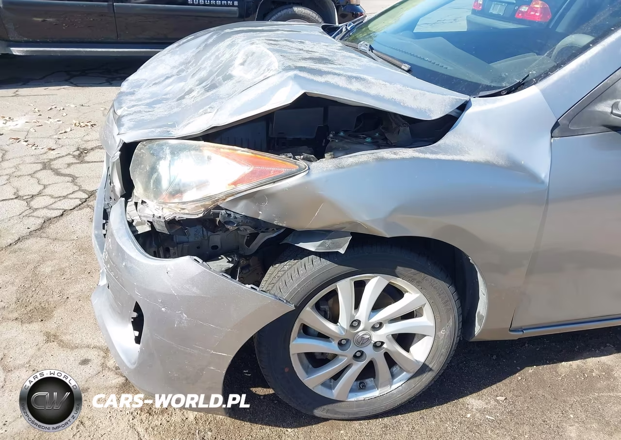2012 Mazda Mazda3 I Touring VIN:JM1BL1L84C1552655 - 12