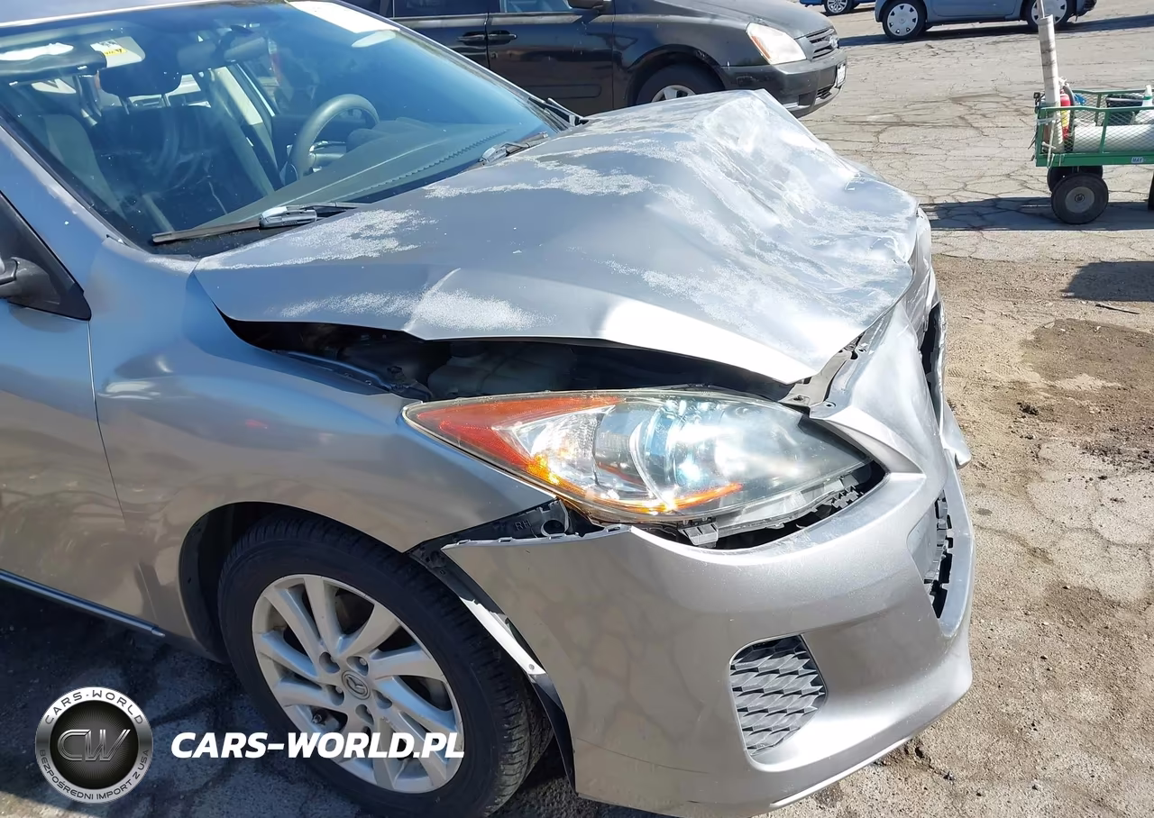 2012 Mazda Mazda3 I Touring VIN:JM1BL1L84C1552655 - 13