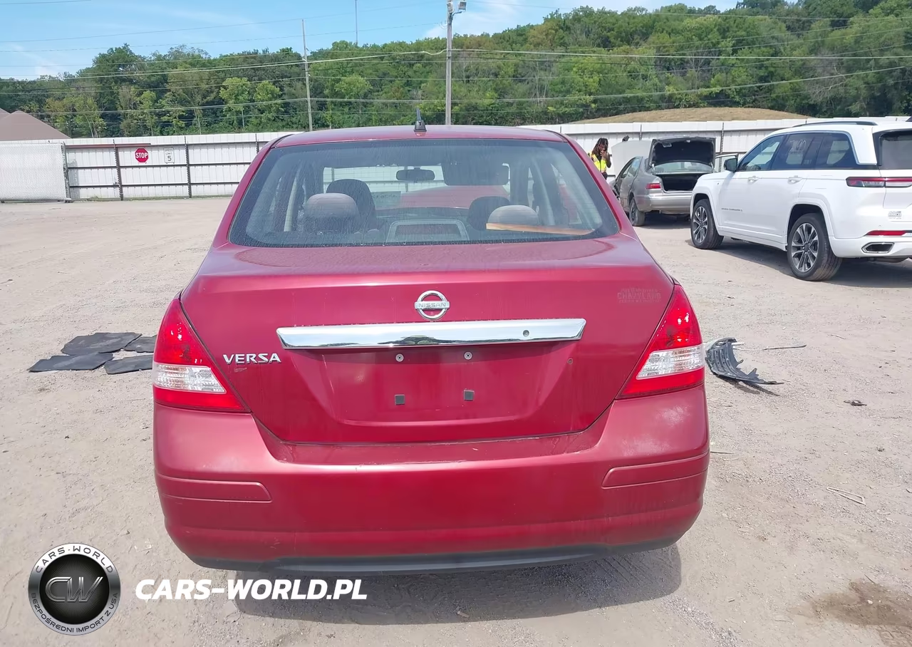 2010 Nissan Versa 1.8S VIN:3N1BC1AP1AL392690 - 17