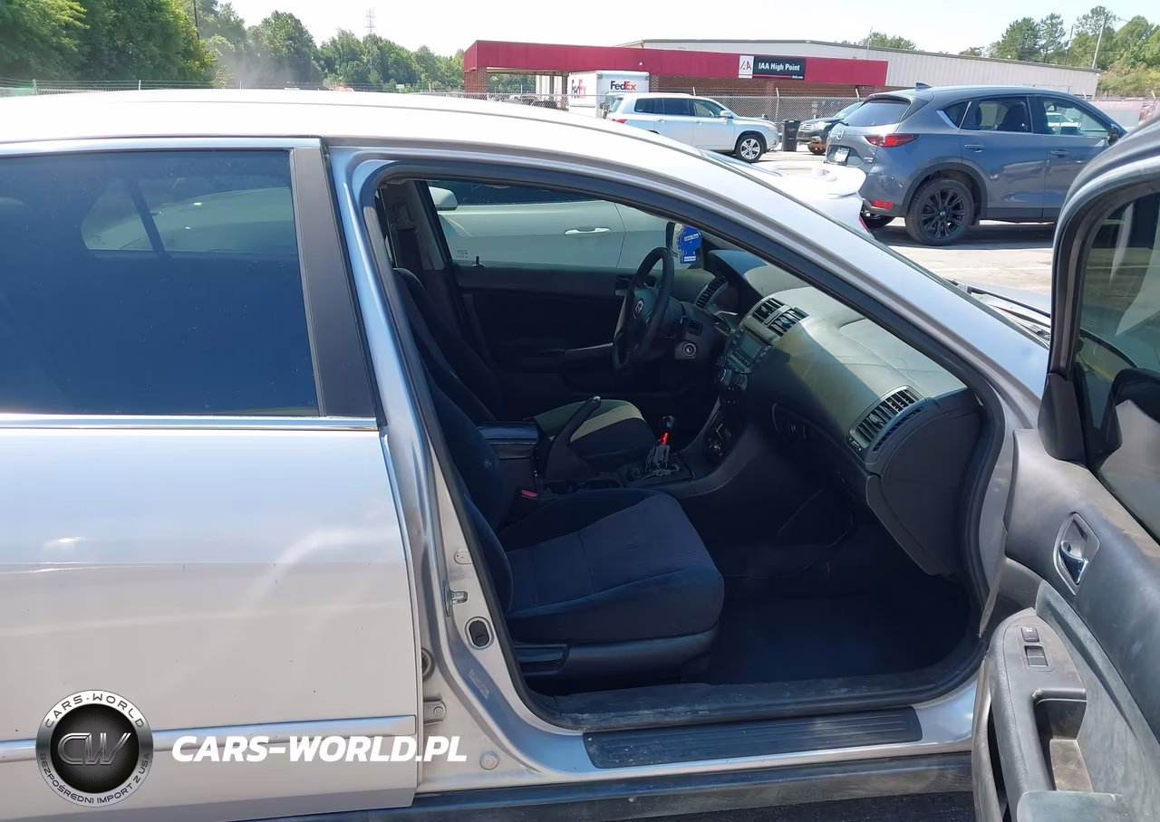 2003 Honda Accord 2.4 Lx VIN:1HGCM55353A109233 - 5