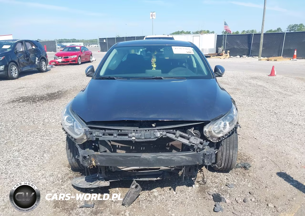 2019 Kia Forte Lxs VIN:3KPF24AD5KE078328 - 13