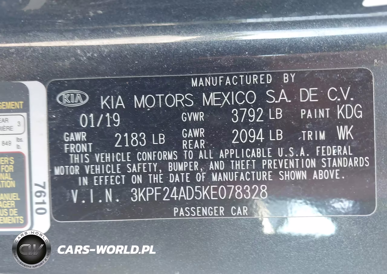 2019 Kia Forte Lxs VIN:3KPF24AD5KE078328 - 9