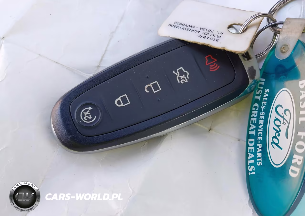 2019 Ford Escape Se VIN:1FMCU0GD0KUA69157 - 11