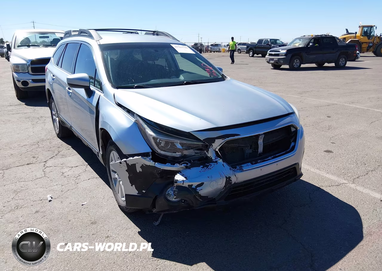 2018 Subaru Outback 2.5I Premium VIN:4S4BSACC1J3200640 - 6