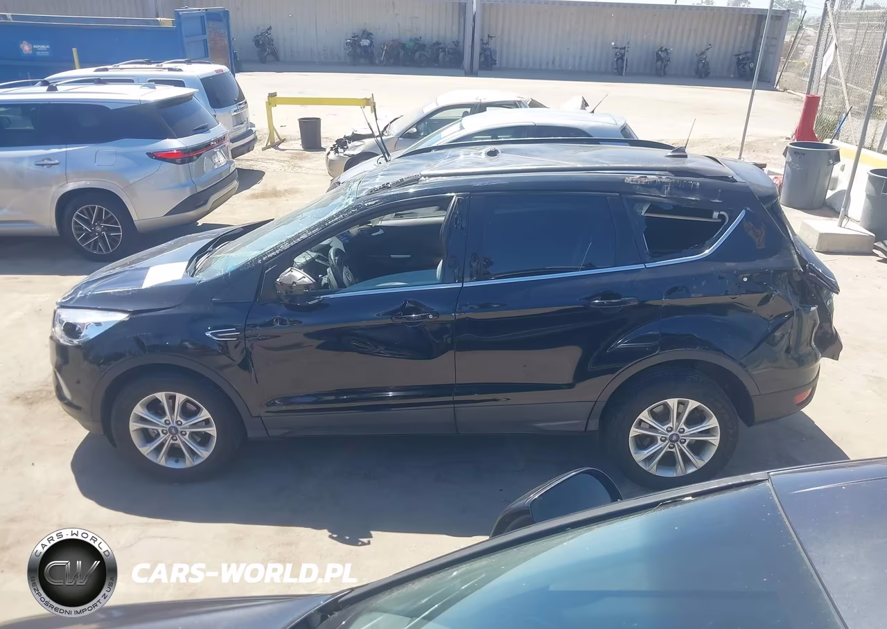 2018 Ford Escape Se VIN:1FMCU0GDXJUB44638 - 14