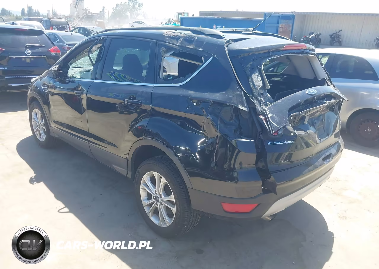 2018 Ford Escape Se VIN:1FMCU0GDXJUB44638 - 3