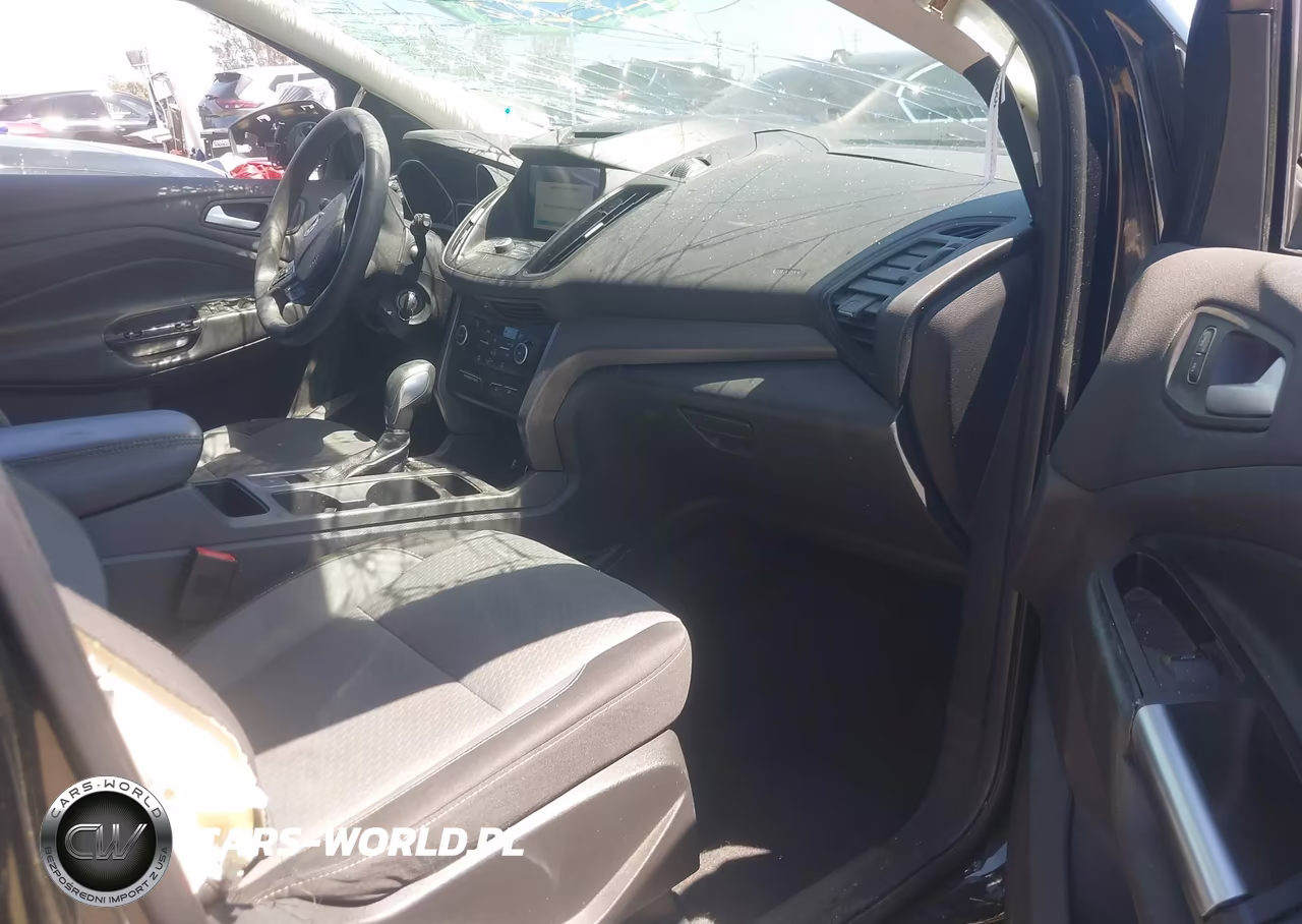 2018 Ford Escape Se VIN:1FMCU0GDXJUB44638 - 5