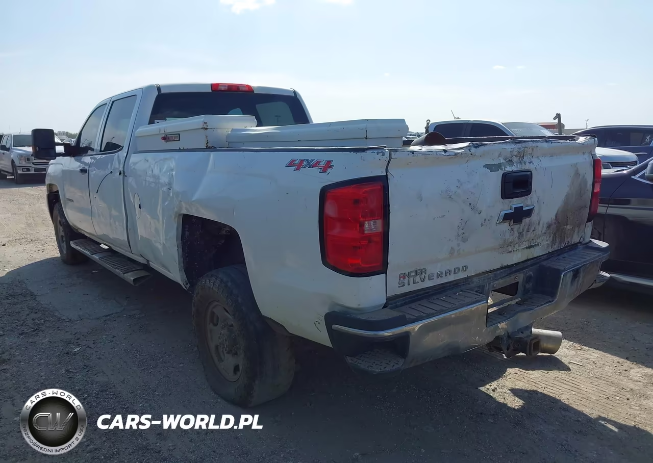 2016 Chevrolet Silverado 2500Hd Wt VIN:1GC1KUE85GF131968 - 3