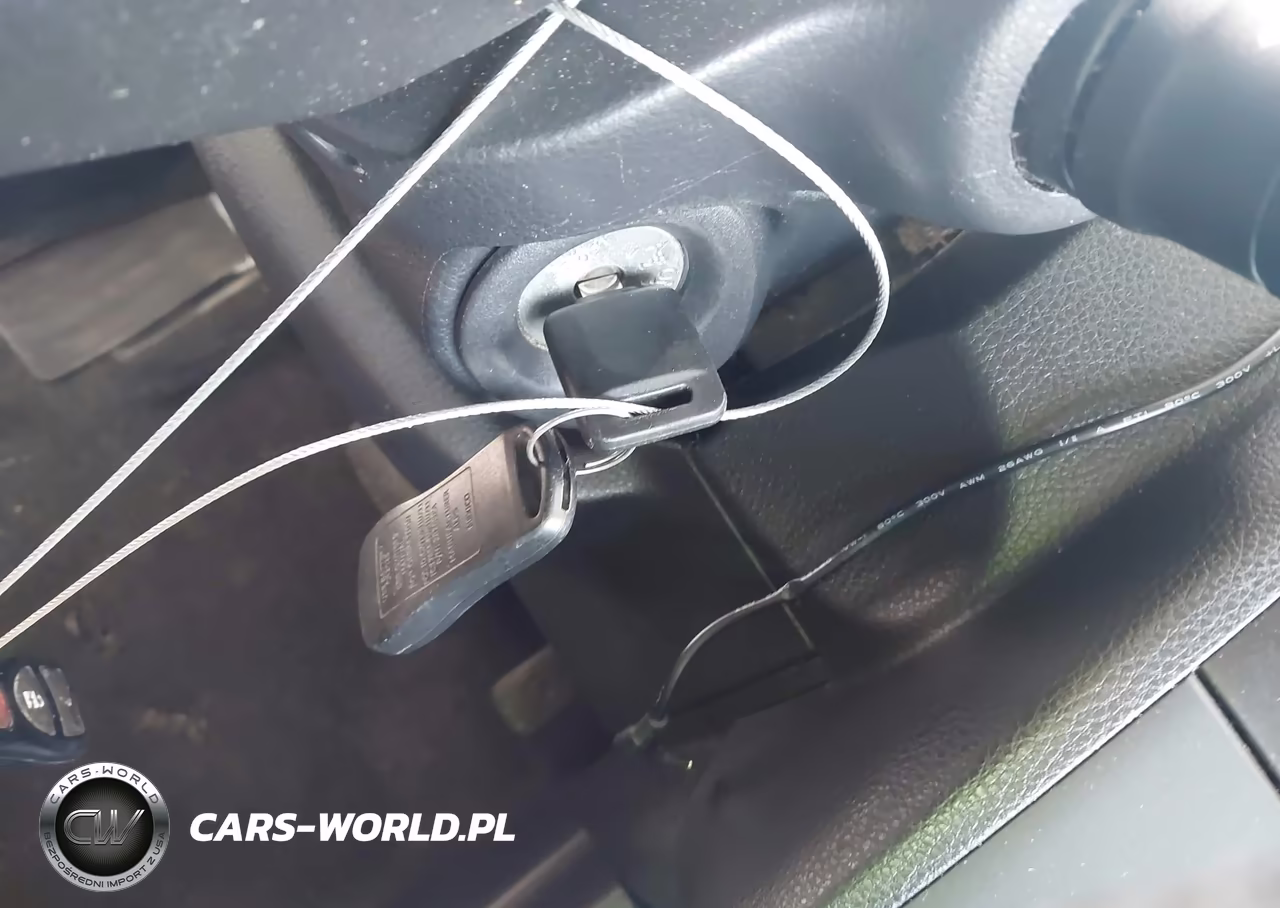 2008 Nissan Versa 1.8 S VIN:3N1BC13E68L456681 - 11