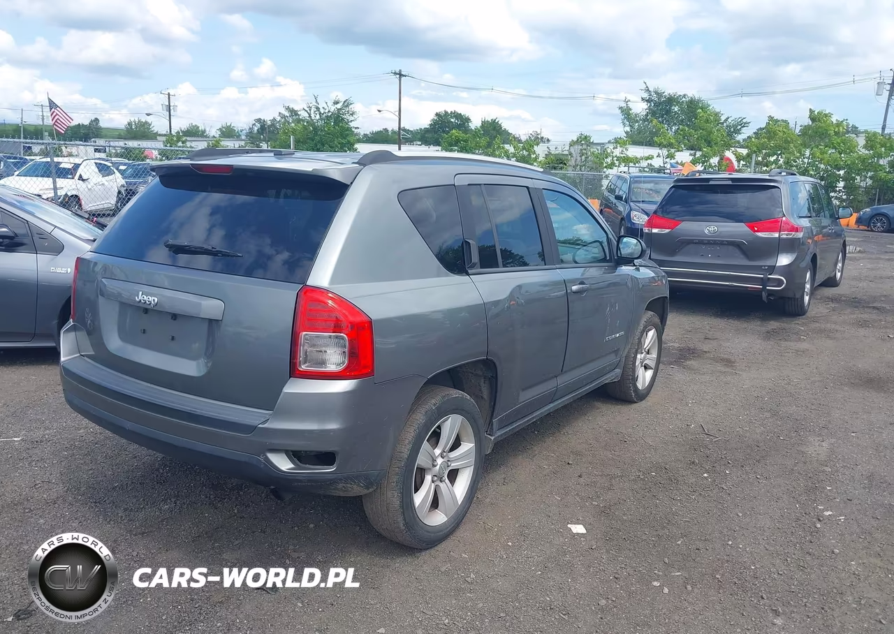 2012 Jeep Compass Sport VIN:1C4NJCBB2CD586801 - 4