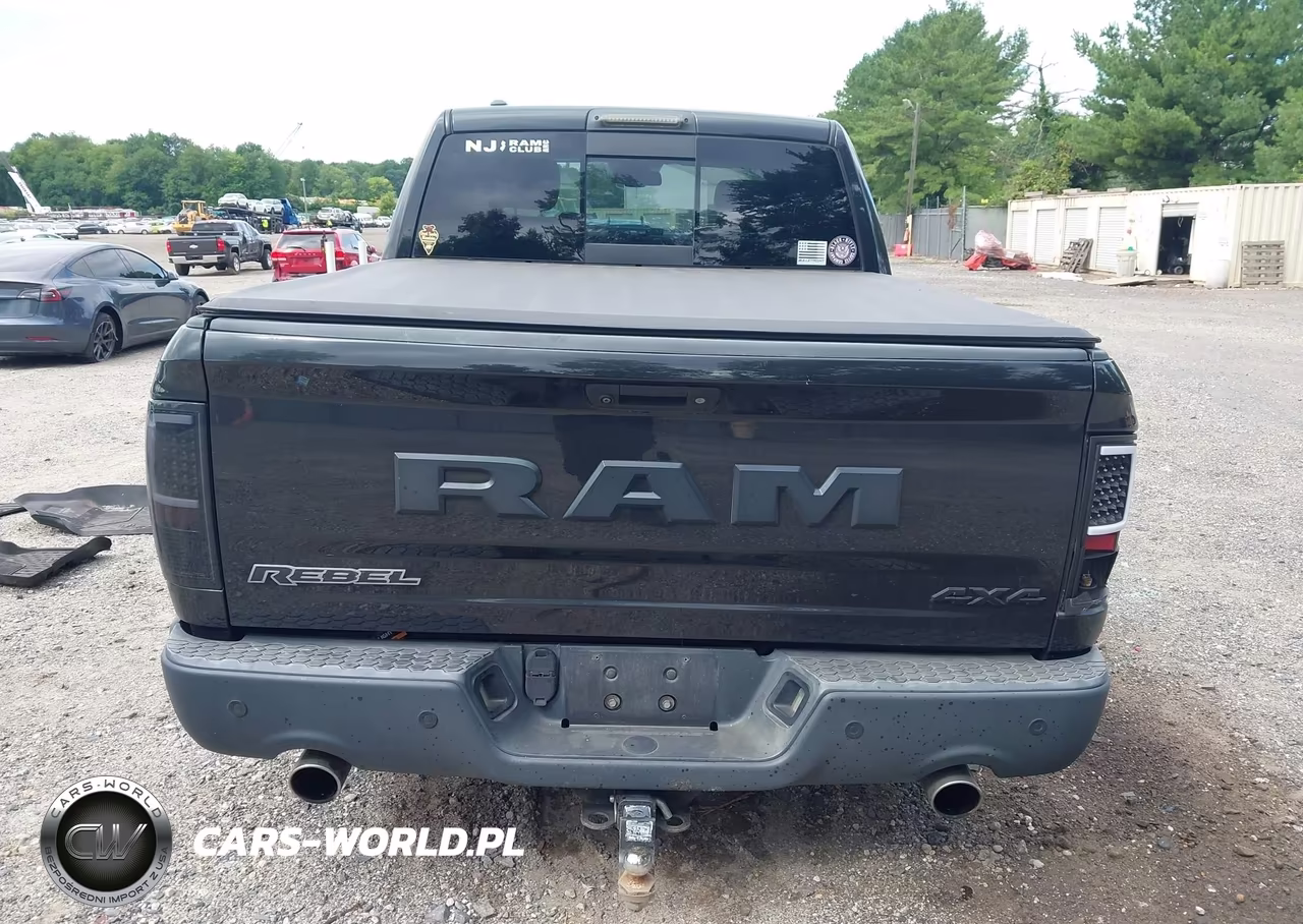 2017 Ram 1500 Rebel VIN:1C6RR7YT7HS536620 - 16