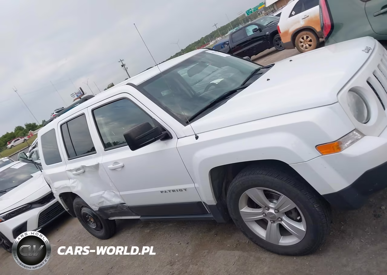 2017 Jeep Patriot Latitude VIN:1C4NJPFB7HD184880 - 13