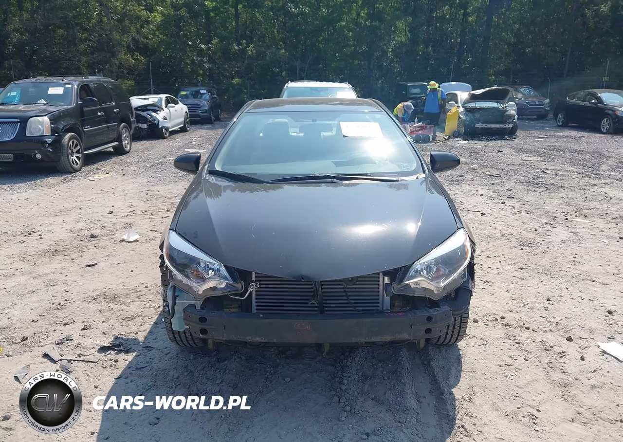 2016 Toyota Corolla Le VIN:5YFBURHE3GP373096 - 13