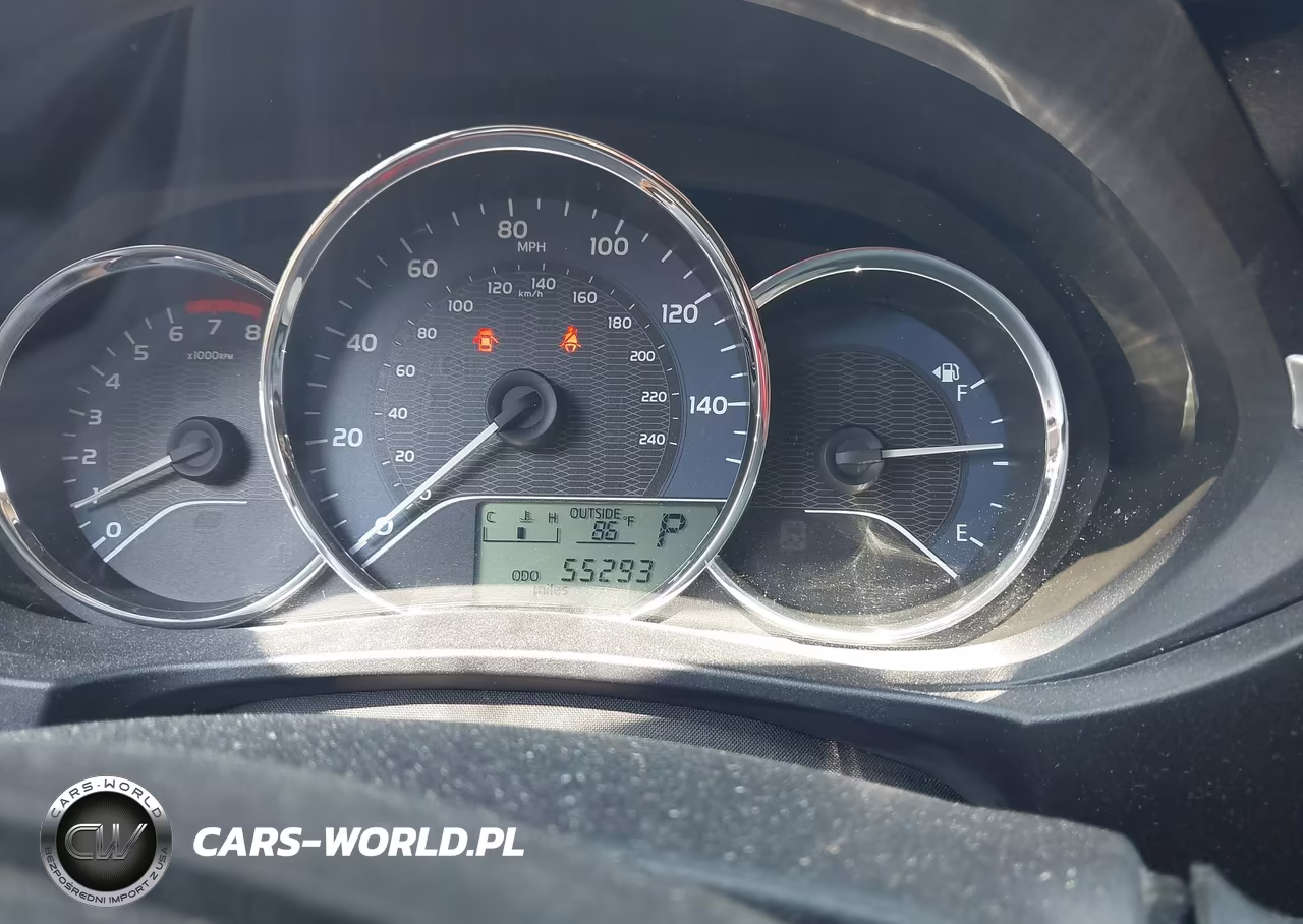 2016 Toyota Corolla Le VIN:5YFBURHE3GP373096 - 16