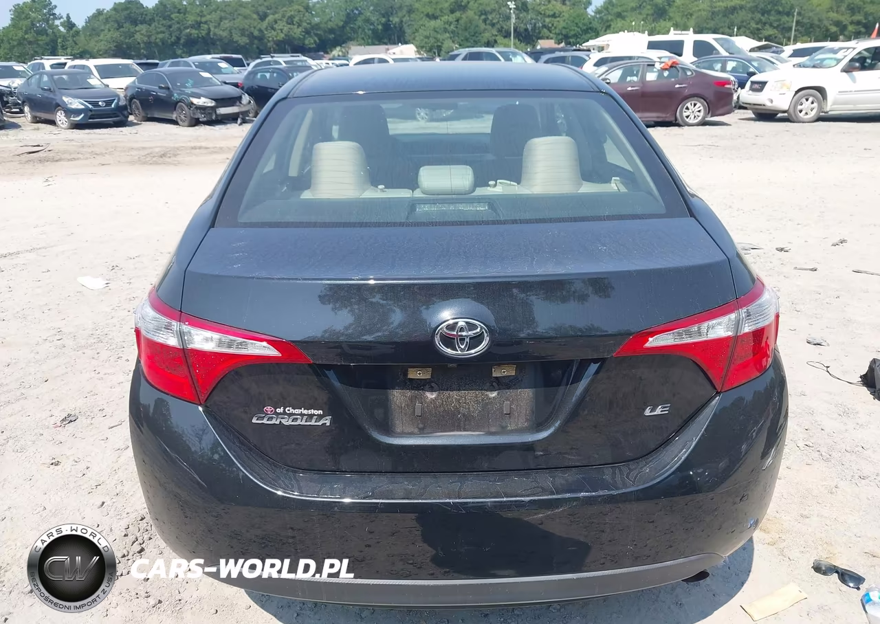 2016 Toyota Corolla Le VIN:5YFBURHE3GP373096 - 17