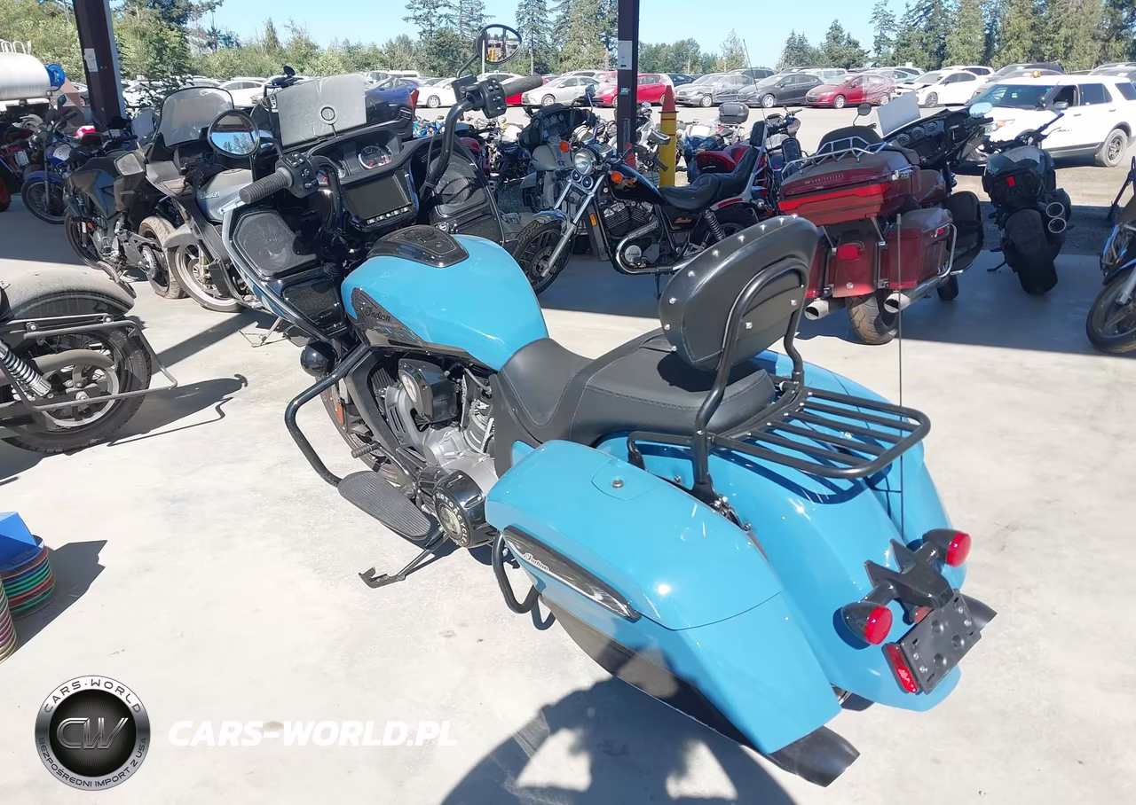 2022 Indian Motorcycle Co. Challenger Dark Horse VIN:56KLCCRR3N3412405 - 3