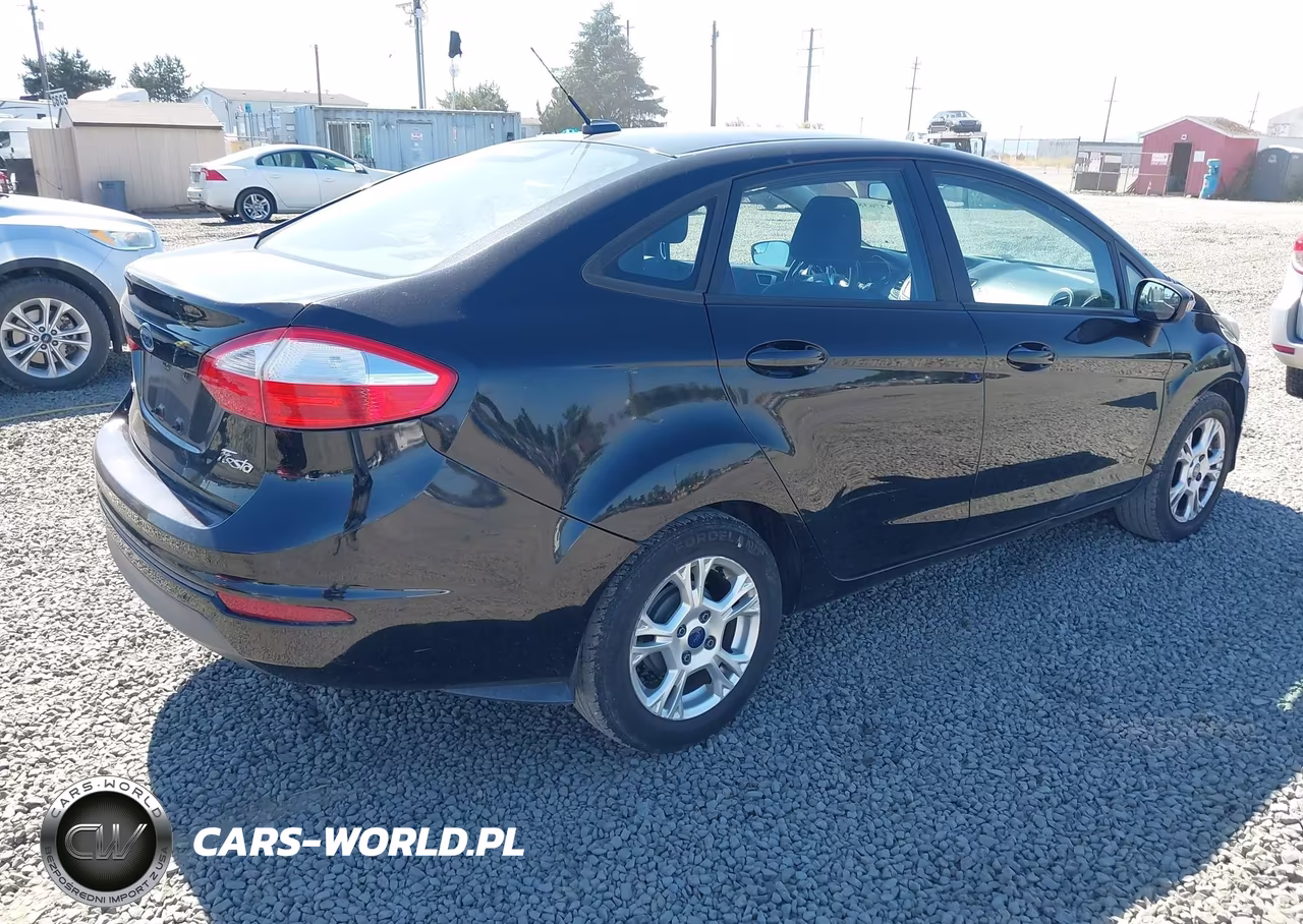 2016 Ford Fiesta Se VIN:3FADP4BJ1GM112135 - 4