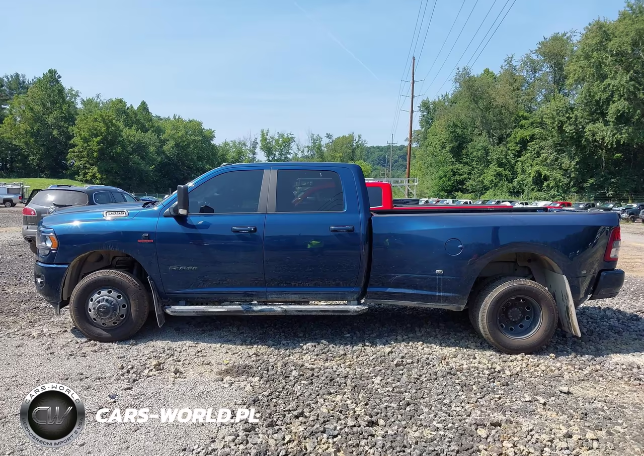 2022 Ram 3500 Big Horn 4X4 8' Box VIN:3C63RRHL6NG415372 - 14